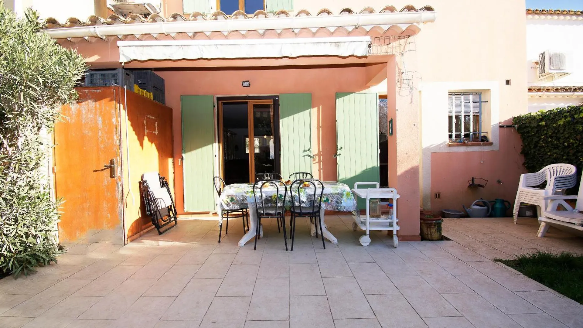 Villa Douceur De Vivre Standing Presta Six-Fours-les-Plages 0*,  Frankreich